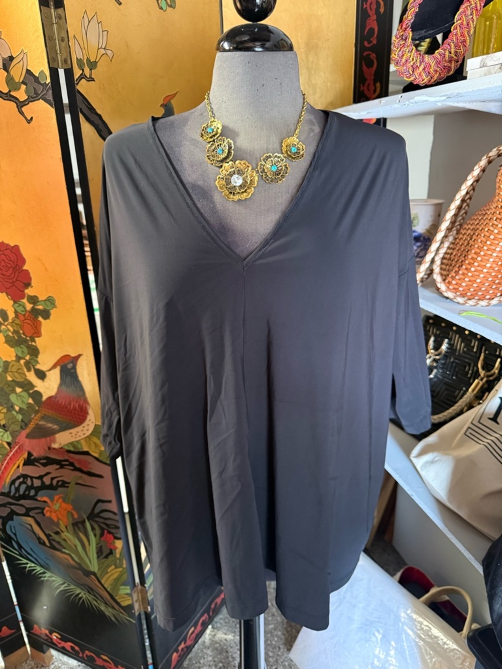 bryn Walker black short sleeve V-Neck Tunic Top